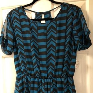 Turquoise & Black Short-Sleeve Dress